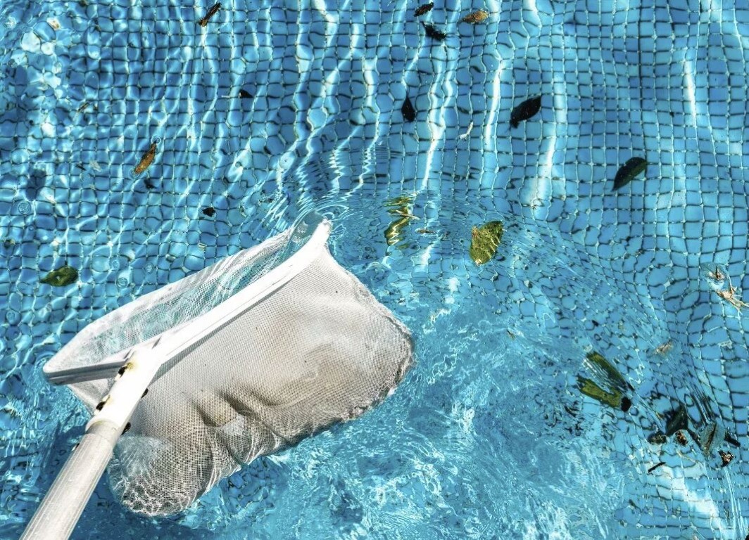 Weekly Pool Cleaning Service in Brownsville, TX